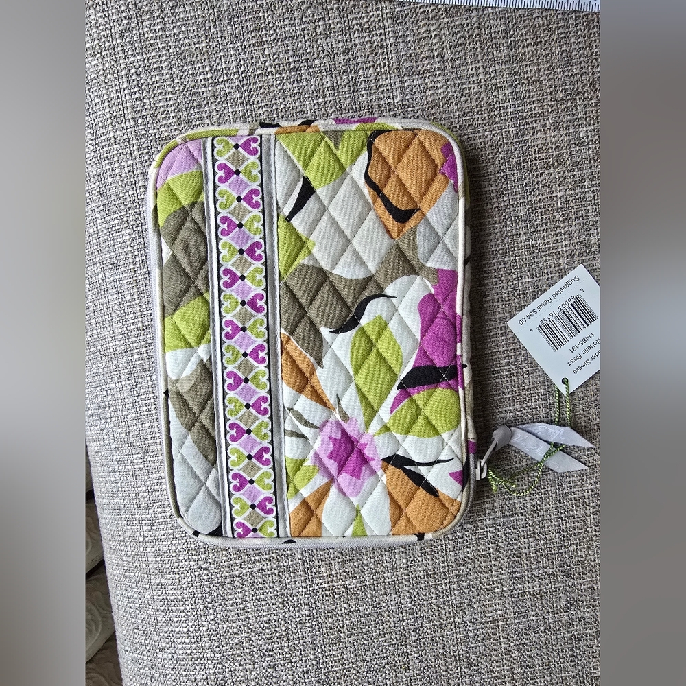 Vera Bradley E-Z Reader Sleeve "Portobello Road"